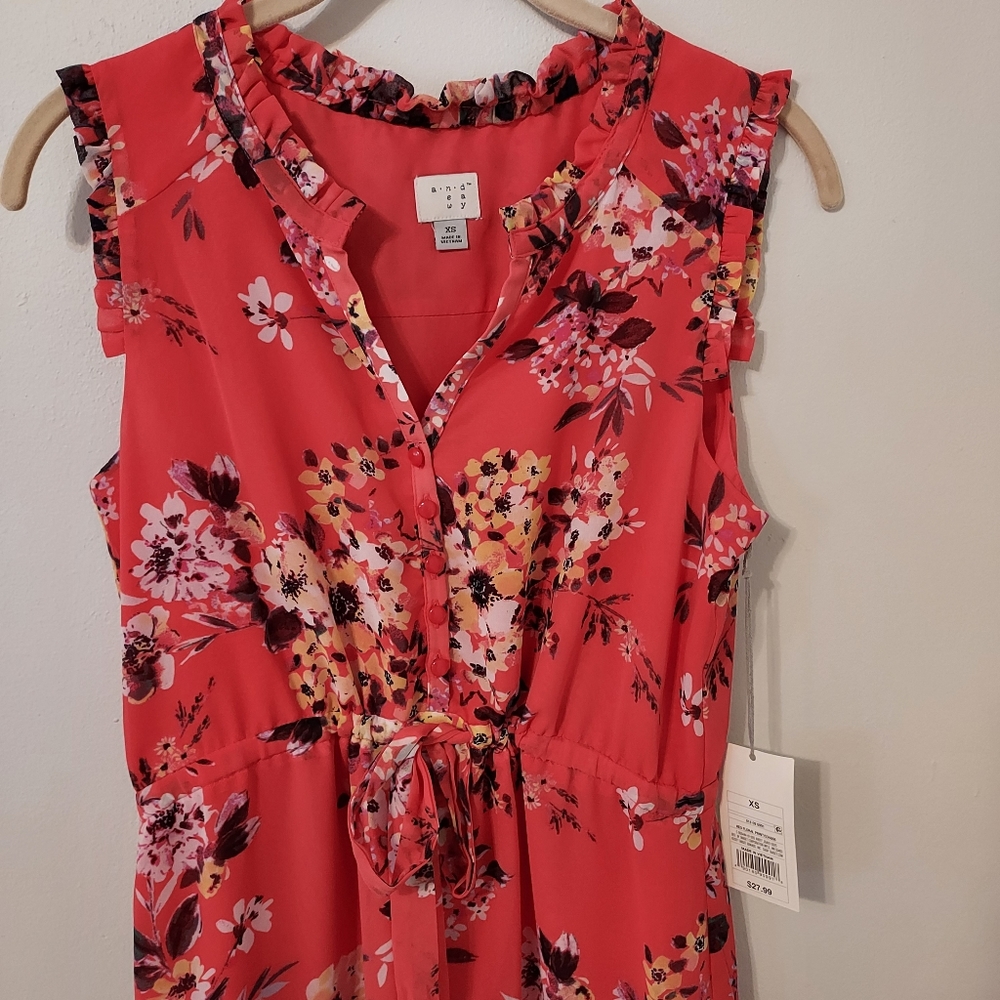 Red floral dress, XS, NWT - Picture 2 of 7